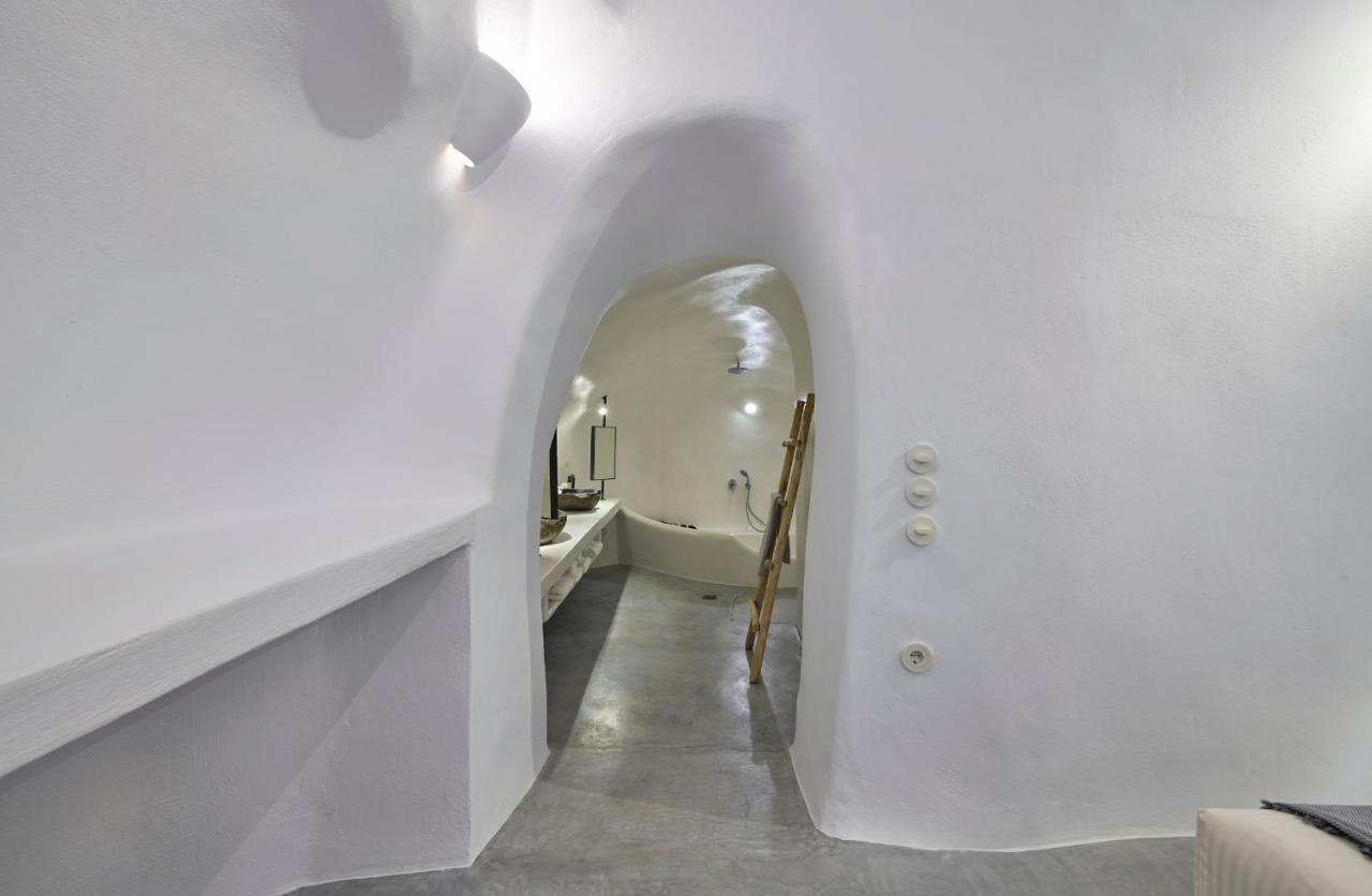 Cave Suite Oia Екстериор снимка