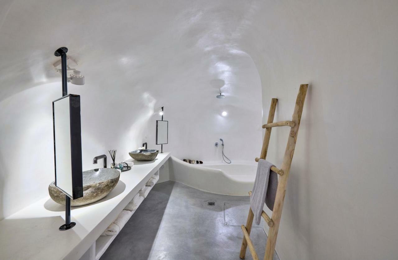 Cave Suite Oia Екстериор снимка