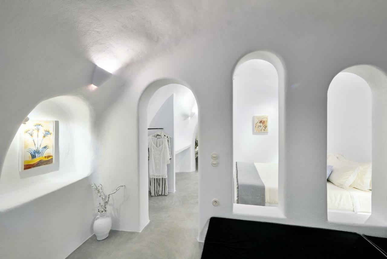 Cave Suite Oia Екстериор снимка