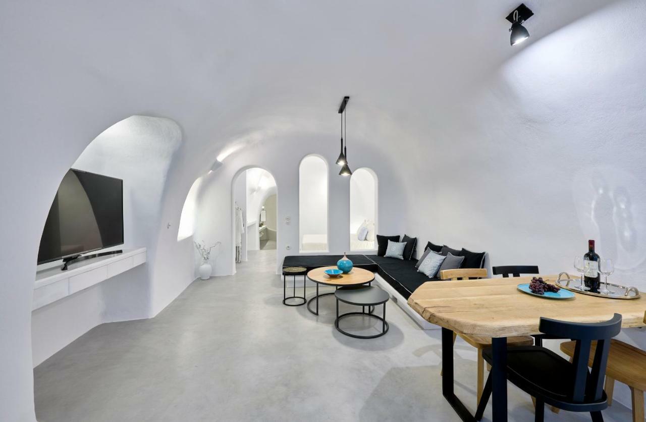 Cave Suite Oia Екстериор снимка